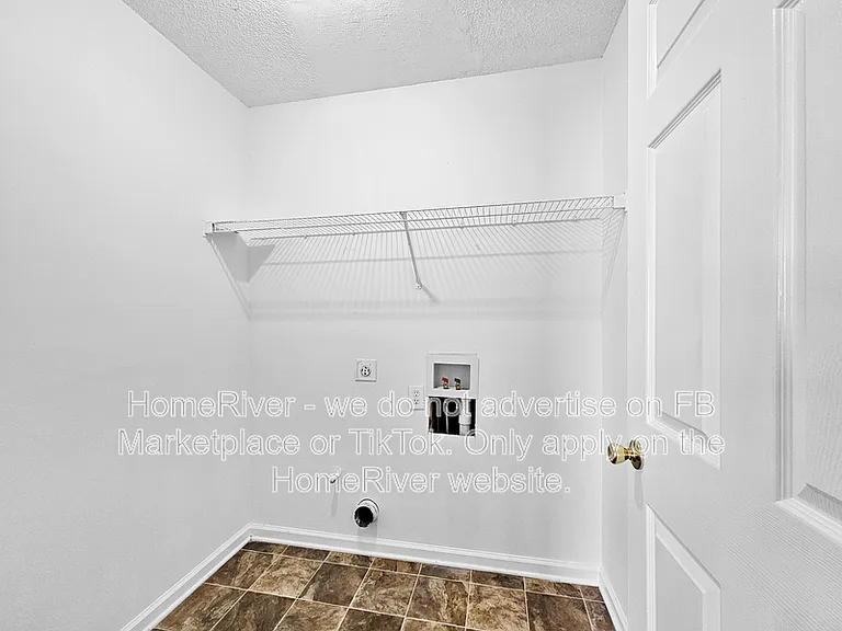 3010 Stonebridge Creek Dr — Photo 12