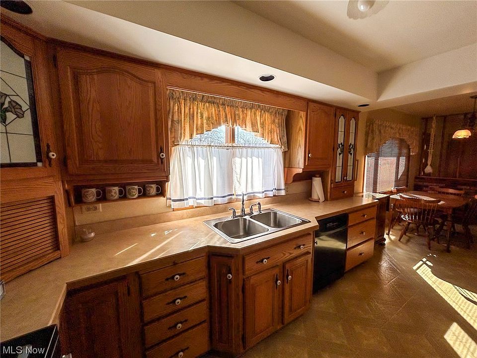 1394 Shannon Rd, Girard, OH 44420 Zillow