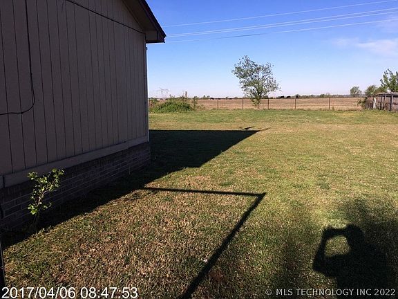 5th image of 10886 S 250th East Ave