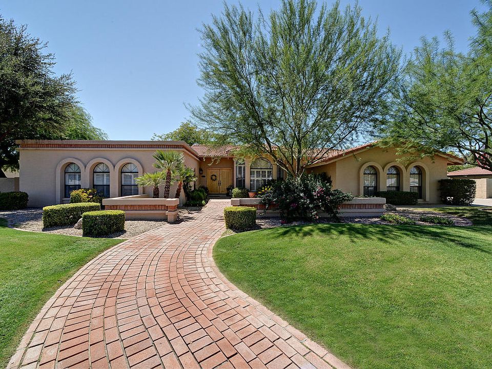 1st image of 5315 E Paradise Dr