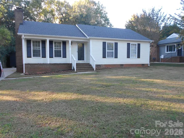 6519 Old Meadow Rd, Charlotte, NC 28227