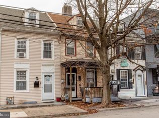 576 Bath St, Bristol, PA 19007