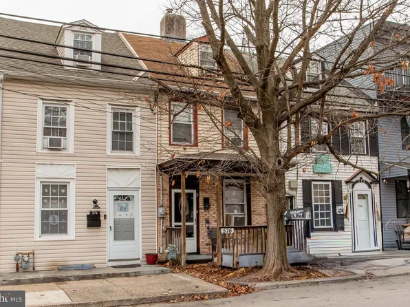 576 Bath St, Bristol, PA 19007