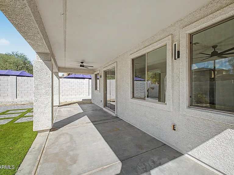 7062 W Andrew Ln — Photo 48