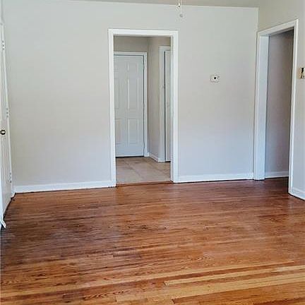 4th image of 4425 Littlejohn Ave