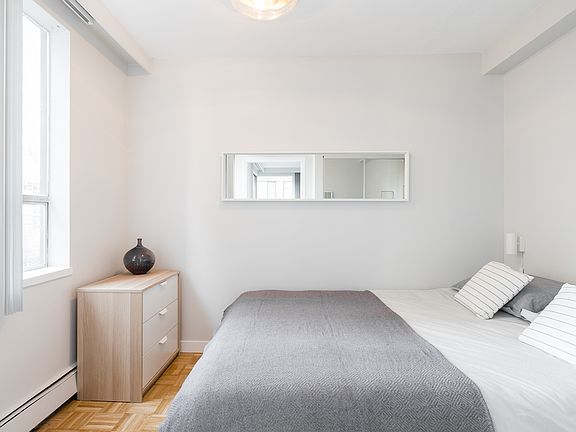 5th image of 1033 Haro St #1458996