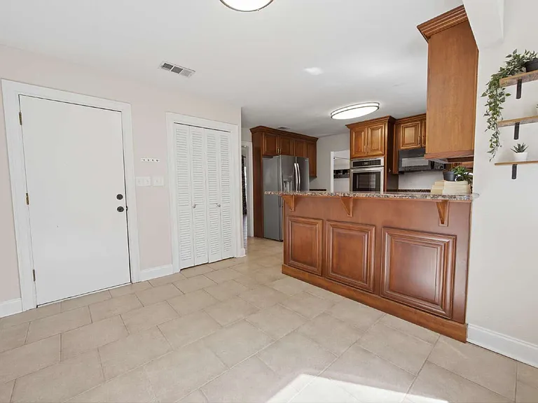 157 Country Club Rd — Photo 25