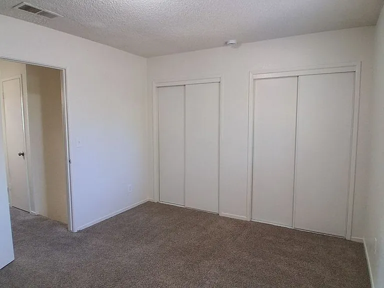 4841 E. Lane Ave. — Photo 7