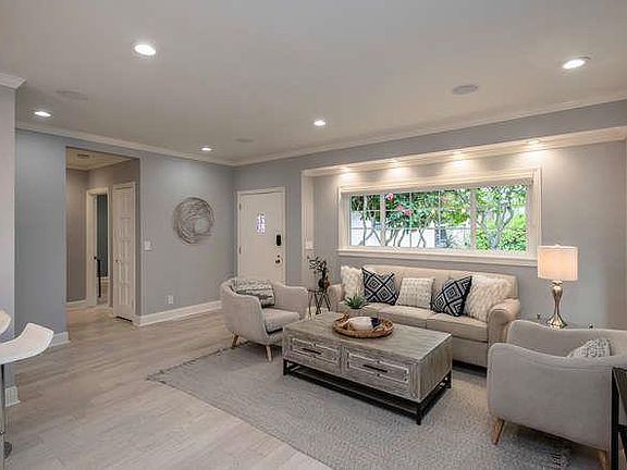 3rd image of 418 Williams Pl