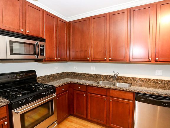 5th image of 4867 N Hermitage Ave #2