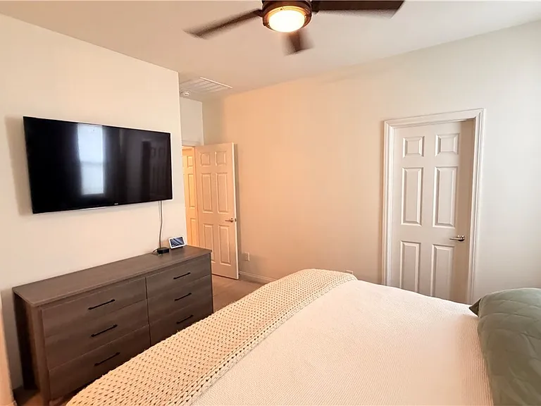 4336 Stardusk Falls Ave — Photo 38
