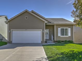 14217 Huntington Ave, Omaha, NE 68164