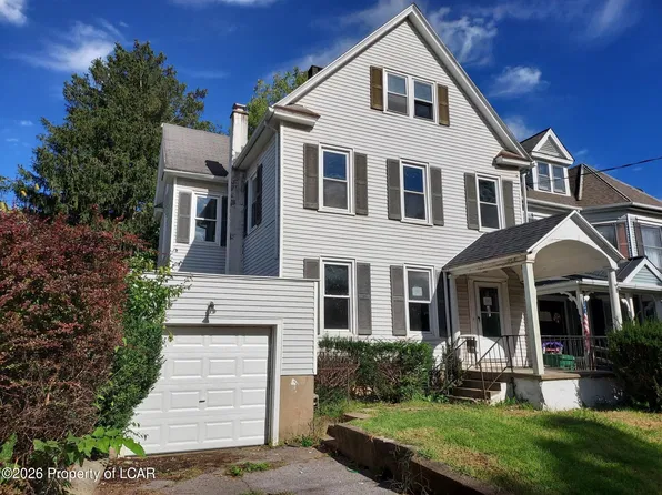 267 E 1st St, Bloomsburg, PA 17815