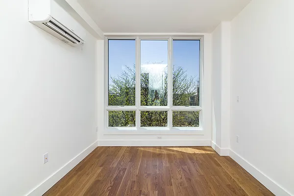 Rented by Nooklyn NYC LLC | media 23