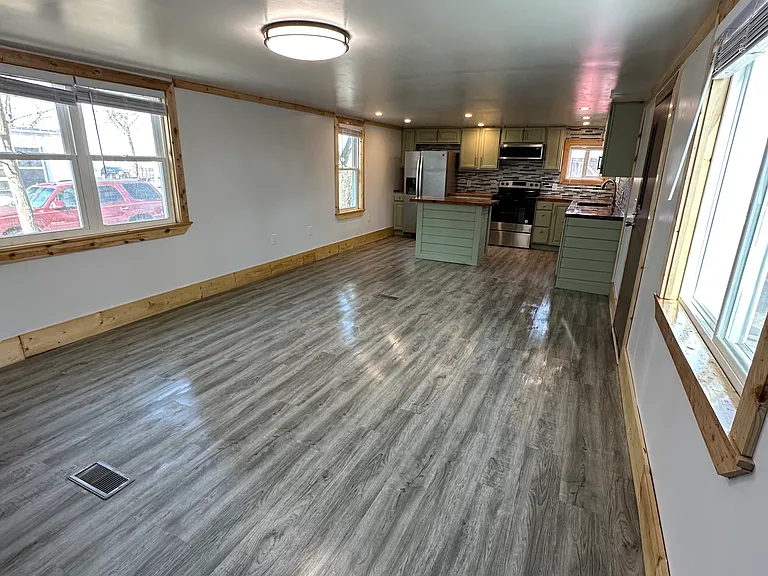 565 County Road 1600 N — Photo 3