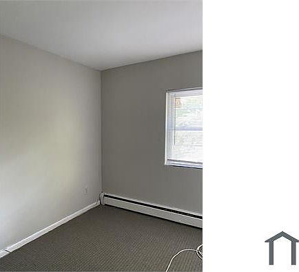 2nd image of 7310 Ruskin Rd APT 3