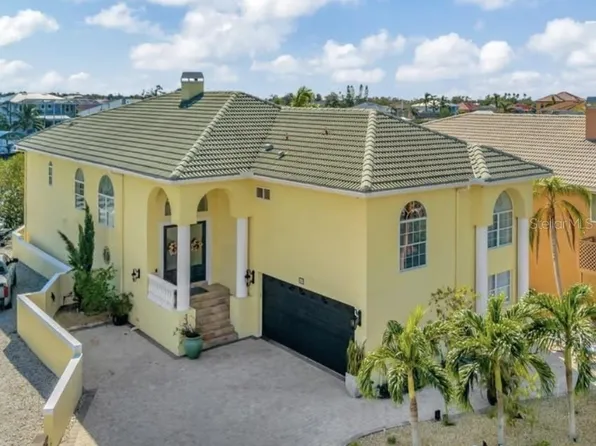 808 Symphony Isles Blvd, Apollo Beach, FL 33572