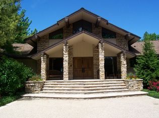 42735 N Linden Ln, Antioch, IL 60002
