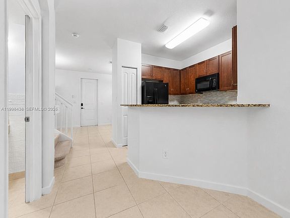 3rd image of 14161 SW 276th St