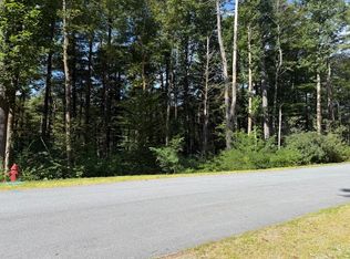 81 Flagstone Rd, Cashiers, NC 28717