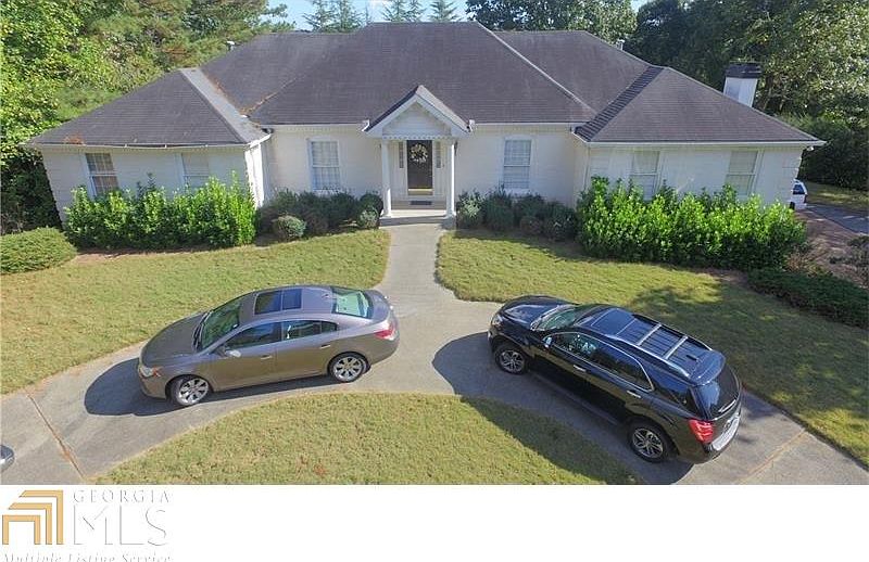 1st image of 4518 Firestone Dr SE