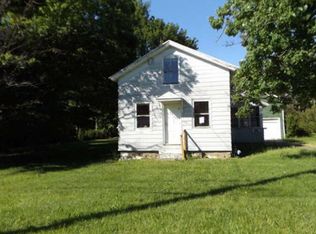 10328 Chestnut Rd, Dunkirk, NY 14048