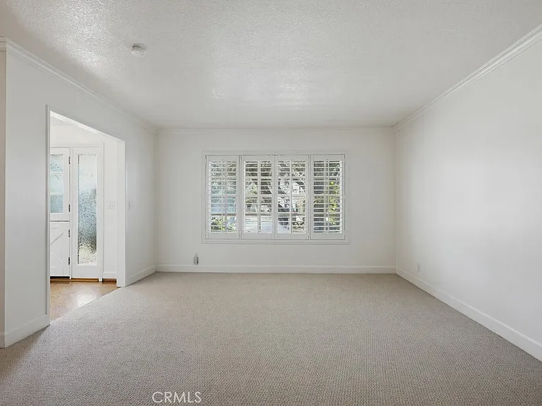 2705 E Jacaranda Ave — Photo 15