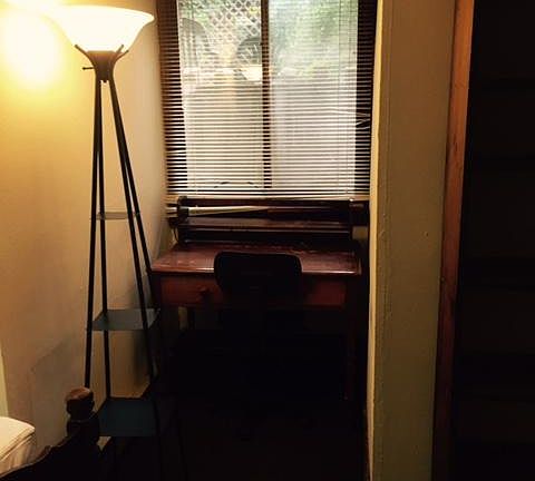5th image of 510 S Woodlawn Ave APT 5