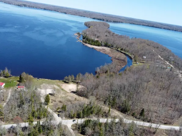 Long Point Rd, Germfask, MI 49836