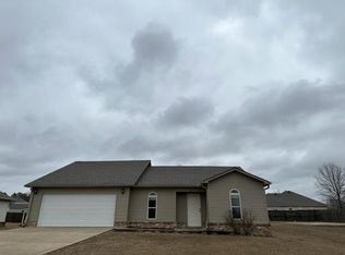1907 N 19th St, Paragould, AR 72450