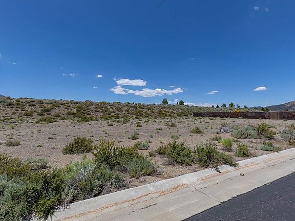 4th image of 228 Industrial Cir