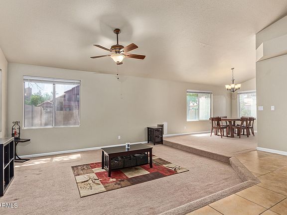 4th image of 507 E AVENIDA SIERRA MADRE --