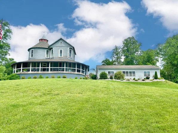 315 W Lakeshore Dr, Burnside, KY 42519