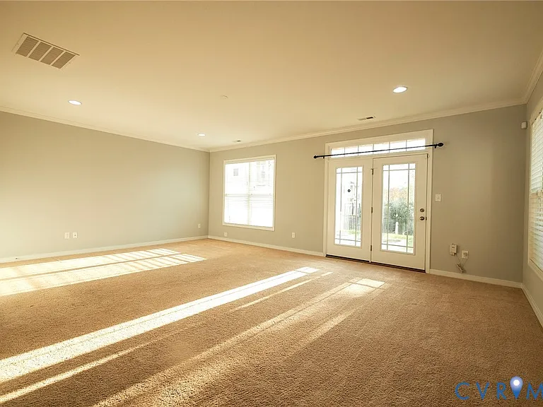 11458 Hayloft Ln — Photo 15