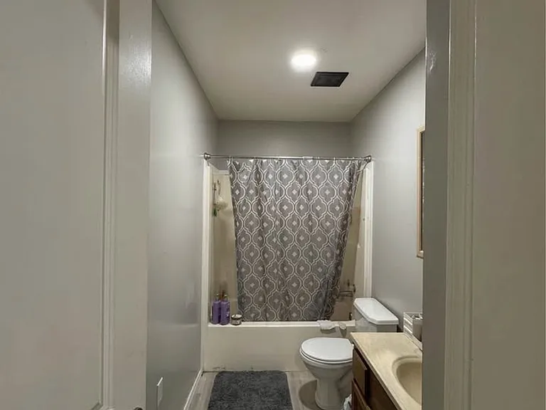 112 Glenda St — Photo 3