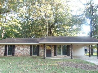 136 E Johnson Rd, Crossett, AR 71635
