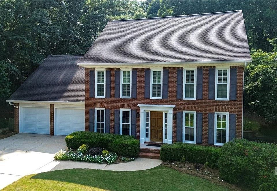 1st image of 121 Ashbrook Drive