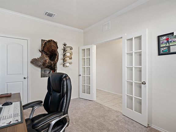 4th image of 600 Hugenot Way