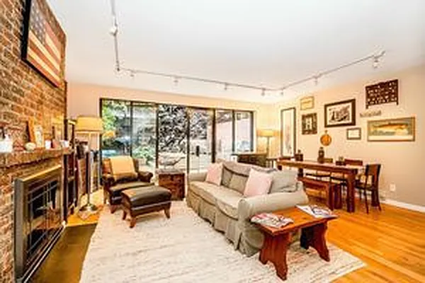 Rented by Brooklyn Vertical Inc. | media 23