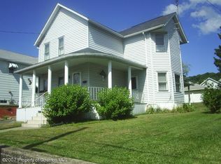 117 4th St, Olyphant, PA 18447