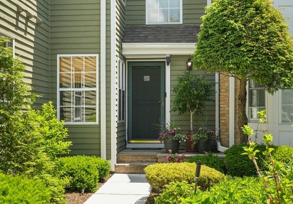 1st image of 241 Crescenzi Ct