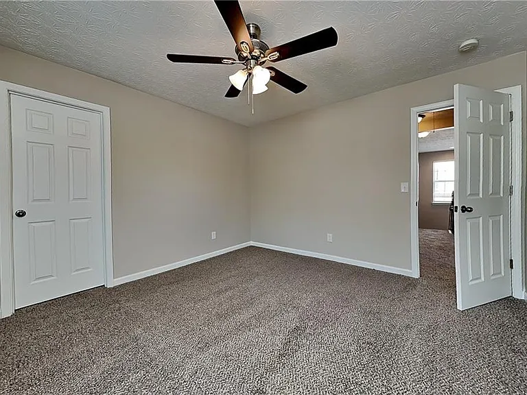 3118 Farmstead Ct — Photo 13