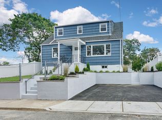 1700 East St, Lake Como, NJ 07719