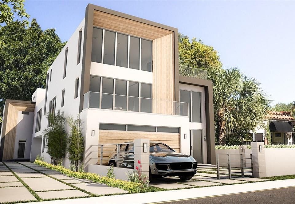 1st image of 18 SE 11th Avenue #FRONT