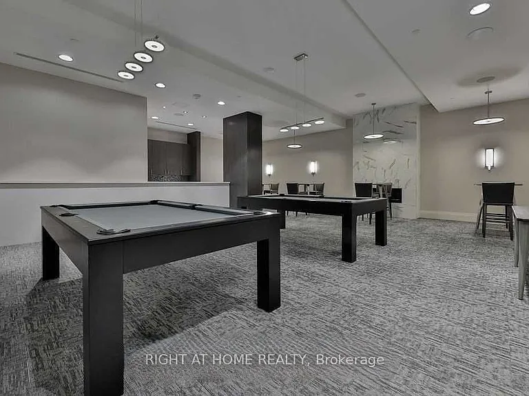 460 Adelaide St E #1123 — Photo 20