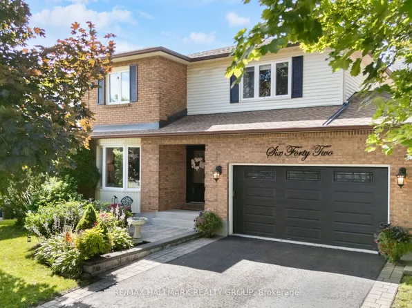 642 Steller St, Ottawa, ON K4A 1P2