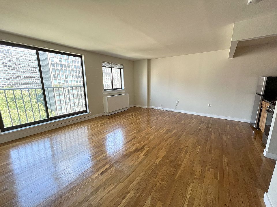 1st image of 312 E 30th St APT 8B