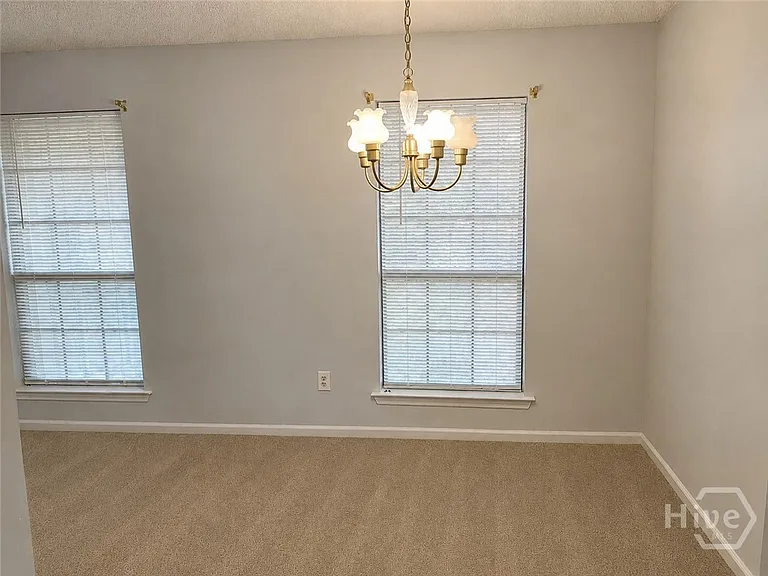 14210 Coffee Bluff Rd — Photo 3