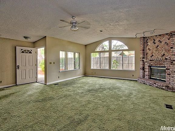 5th image of 7101 Daisy Ln #2710