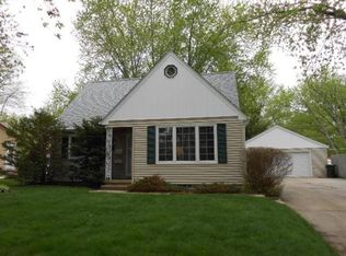 1265 Saint Andrews Ave, Waterloo, IA 50701